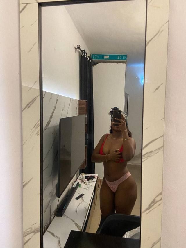 REAL EBONY ESCORT DOWN TO MEET AND HAVE SOME WEEKEND FUN TELEGRAM: MUNAROSE7❤️ - Image 3